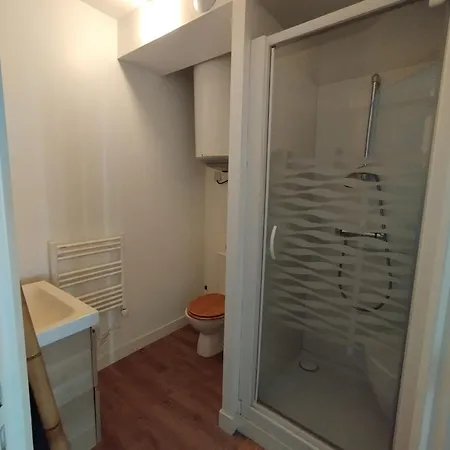 Sur Cour, Centre-ville Apartamento *