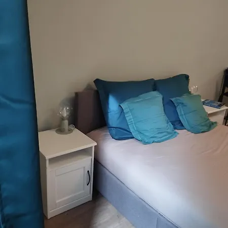 Sur Cour, Centre-ville Apartamento Morlaix